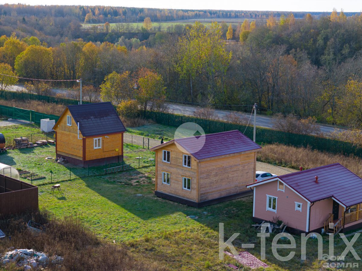 дом 105 метров, участок 6 сот